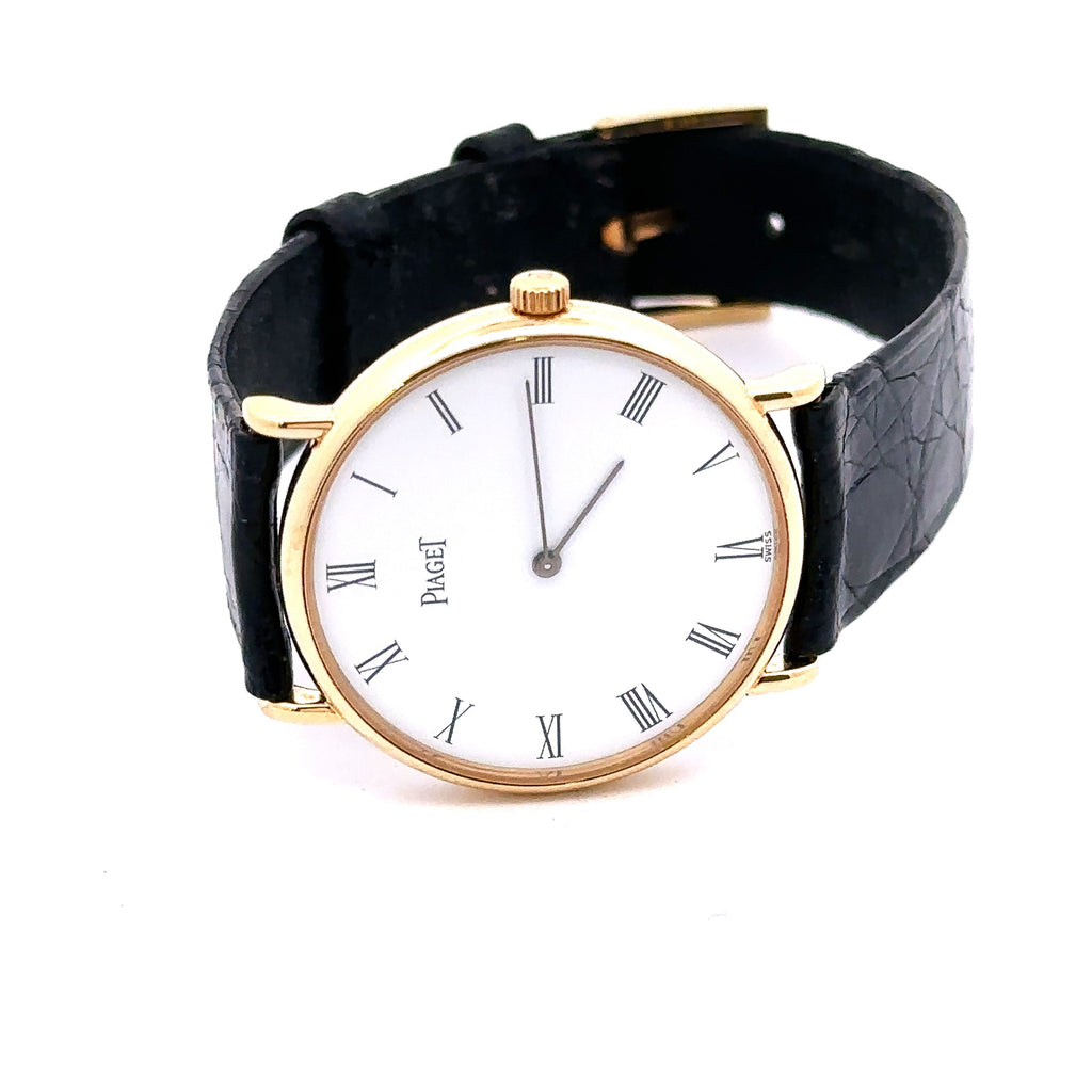 Vintage Piaget 8065 Quartz Solid 18K Yellow Gold White Dial 31.5mm watch pre owned