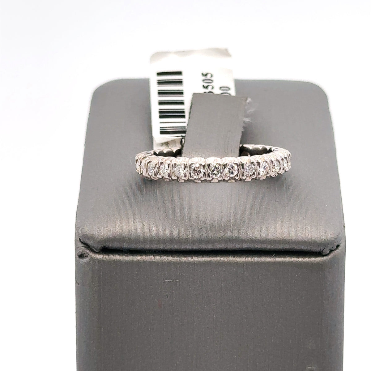14k White Gold .85 CT Diamond Ladies Wedding Band,3.3G, Size 6.5,  S105982