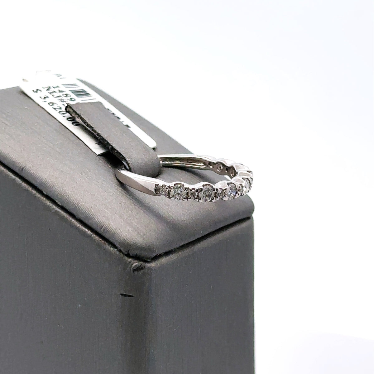 14k White Gold 0.60CT Diamond Ladies Wedding Band, 2.5G, Size 7,  S14897