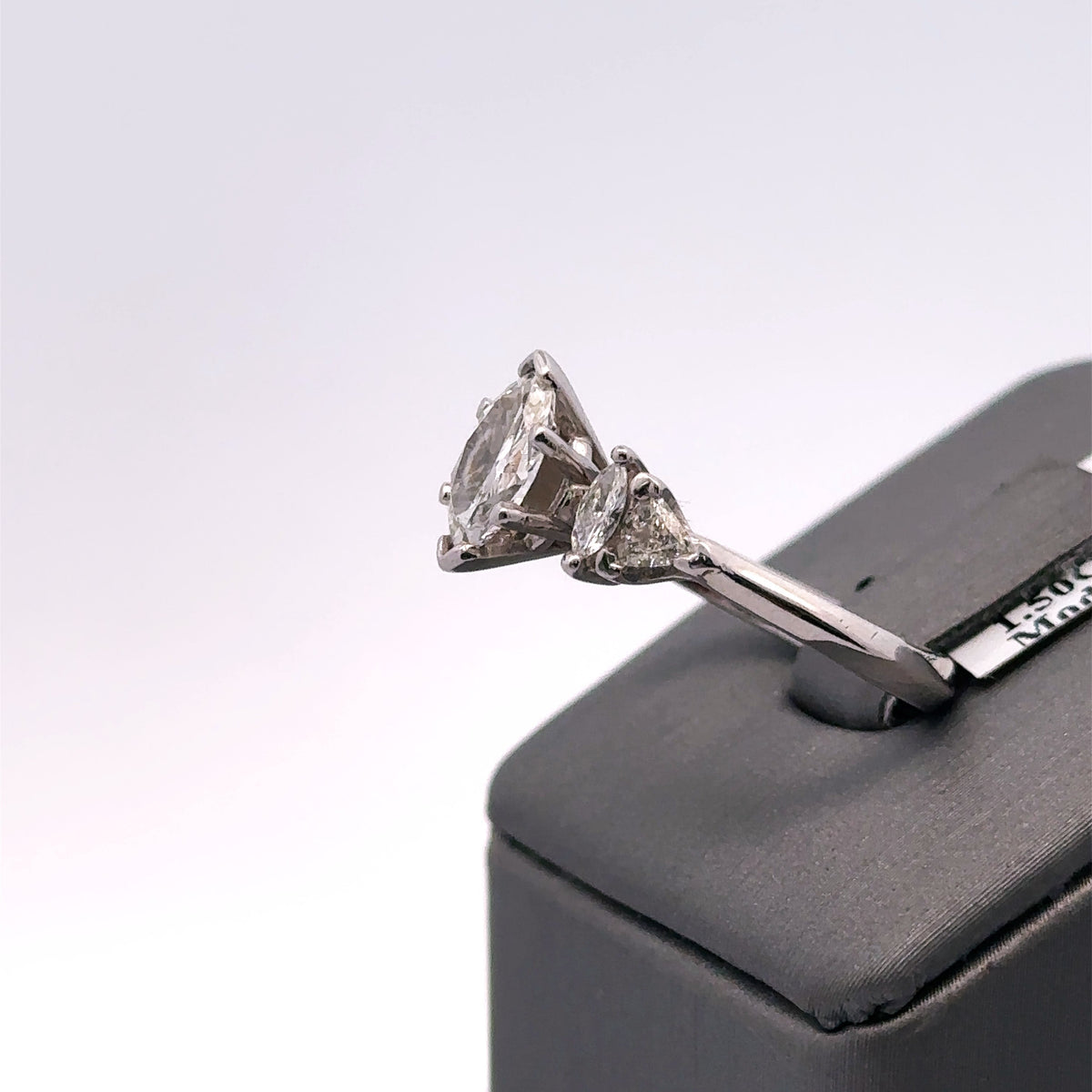 Platinum 1.35Ct Marquise Diamond Ladies Engagement Ring, 6.3gm, Size7.25 S106754