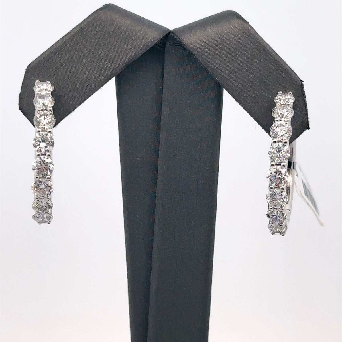 18k White Gold 4.35 CT Diamond Hoop Earrings, 12.8g, 1", S16209