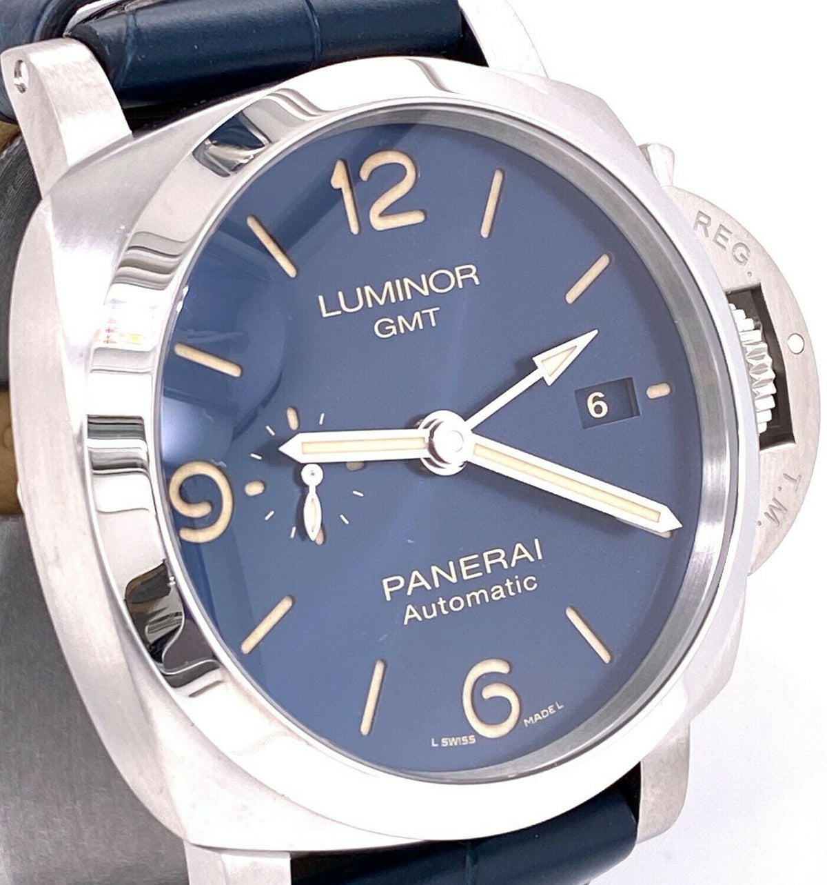 Panerai Luminor GMT Automatic Watch PAM01033