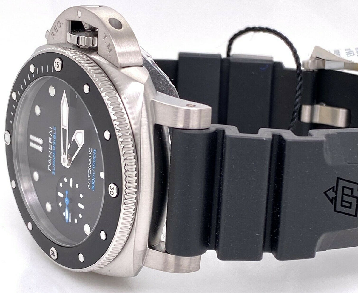 Panerai Submersible PAM00683