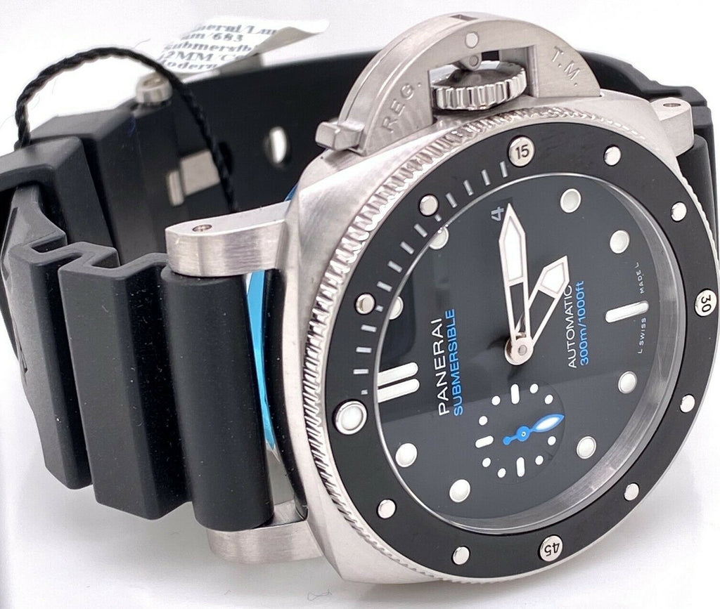 Panerai Submersible PAM00683