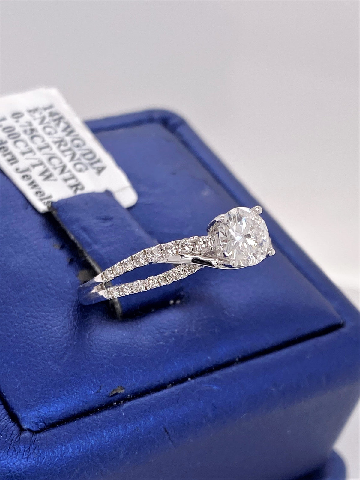 14k White Gold 1.00 CT Diamond Engagament Ring