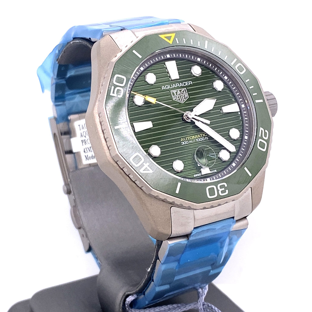 TAG HEUER AQUARACER PROFESSIONAL 300 AUTOMATIC 43MM WATCH, WBP208B.BF0631