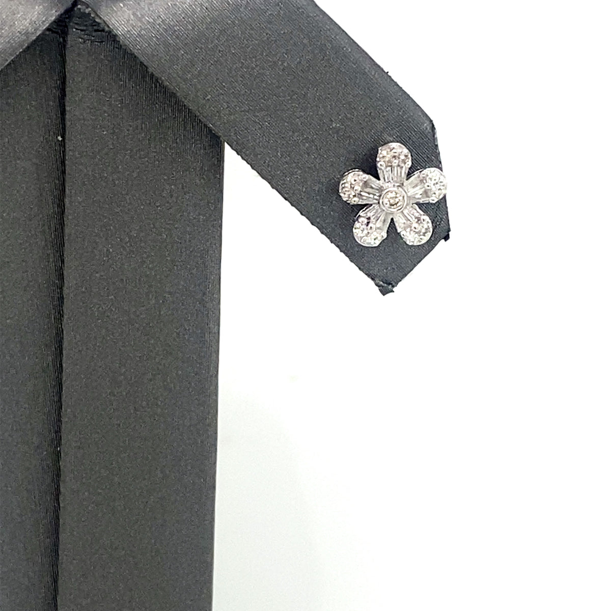Movado 14k White Gold 0.50 CT Diamond Flower Stud Earrings