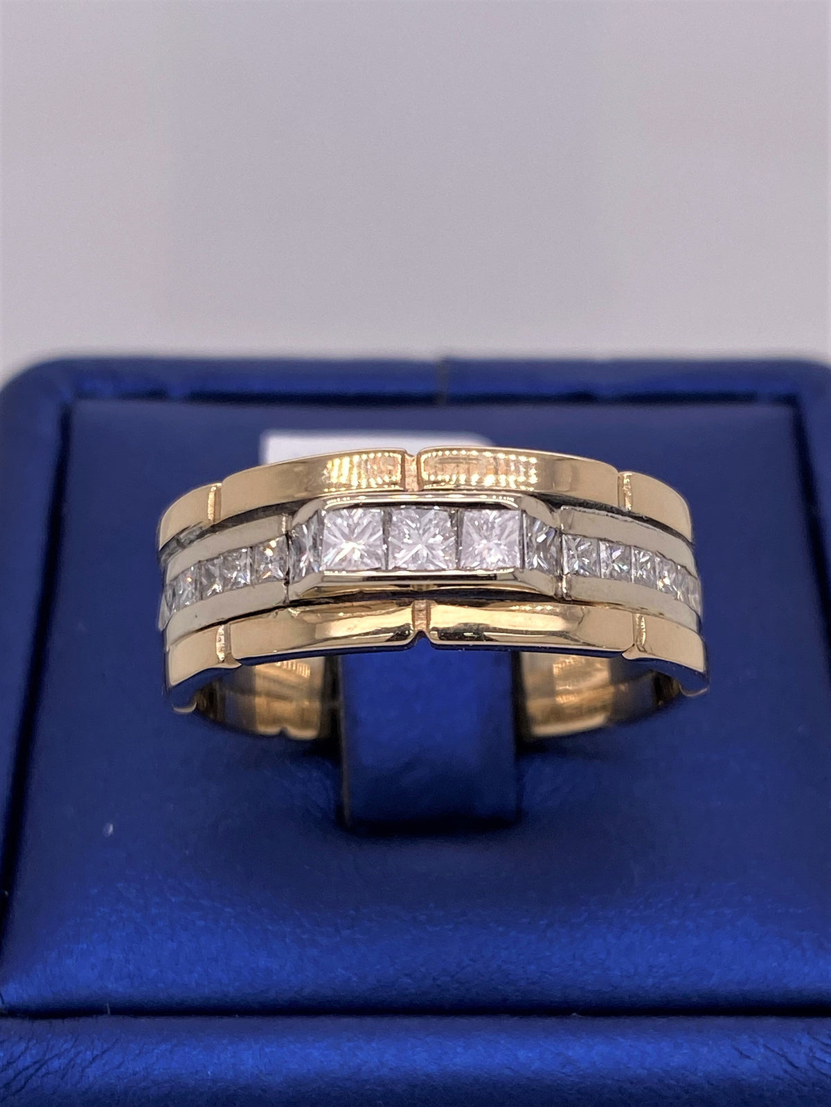 14k Yellow Gold 1.00 CT Diamond Men's Band
