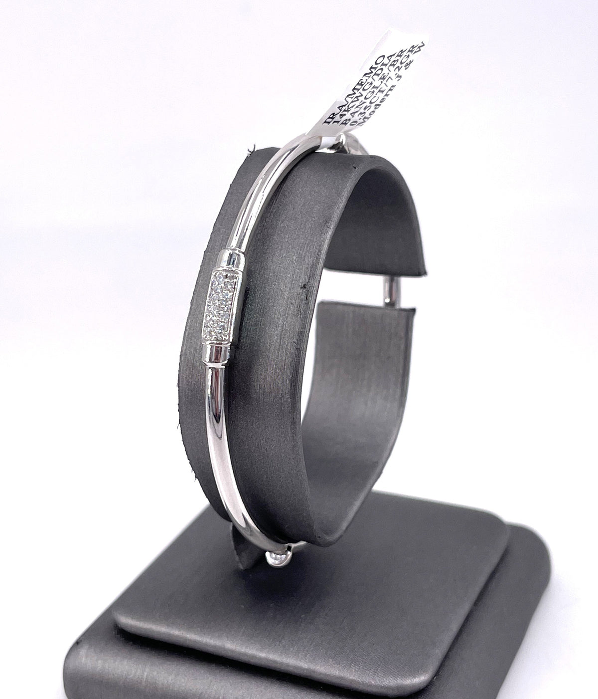 14K White Gold 0.35Ct Diamond Bangle Bracelet
