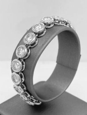 18k White Gold 15.00 CT Bezel Diamond Bracelet, 31.2 g, S12632