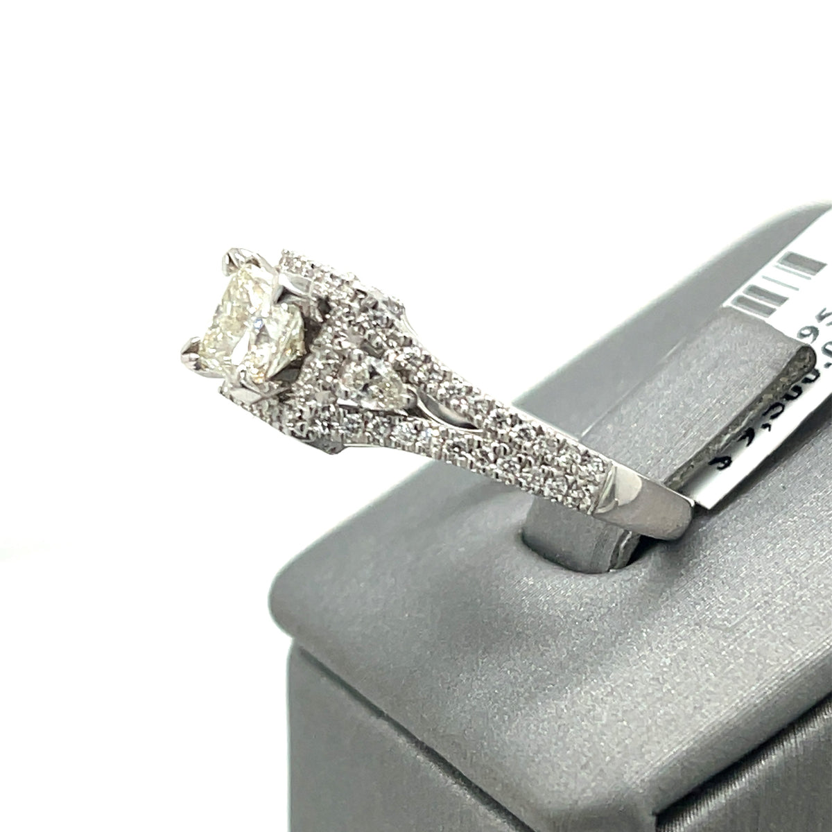 14K White Gold 1.50CT  Princess Diamond Engagement ring, Size 6.75, 4.9g