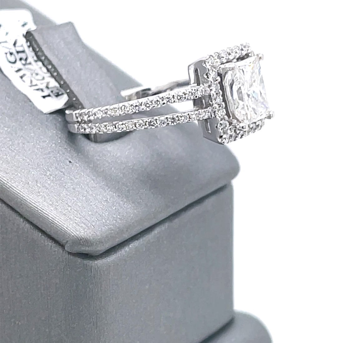 14K White Gold 2.00CT Princess Diamond Engagement ring, Size 7, 4.5g