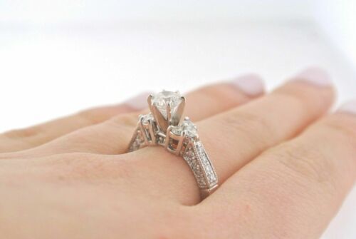 14k White Gold 1.50 CT Diamond Engagement Ring, 4.4gm, Size 7
