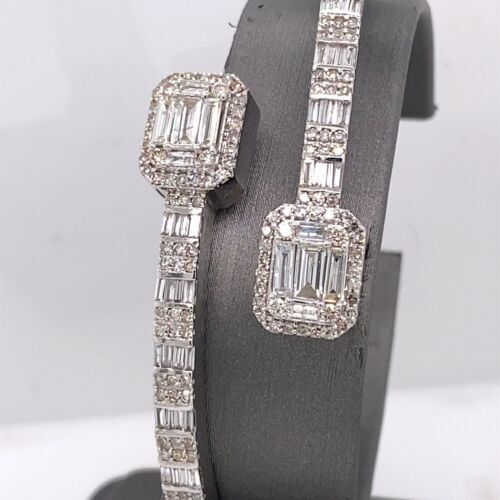 14k White Gold 5.46 CT Diamond Bangle Bracelet, 27.1g