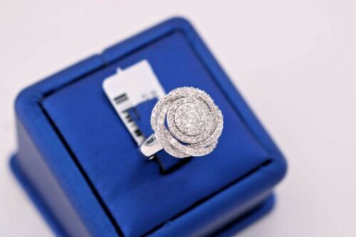 14K White Gold 1.50 CT Diamond Ladies Flower Cluster Ring, 5.6gm
