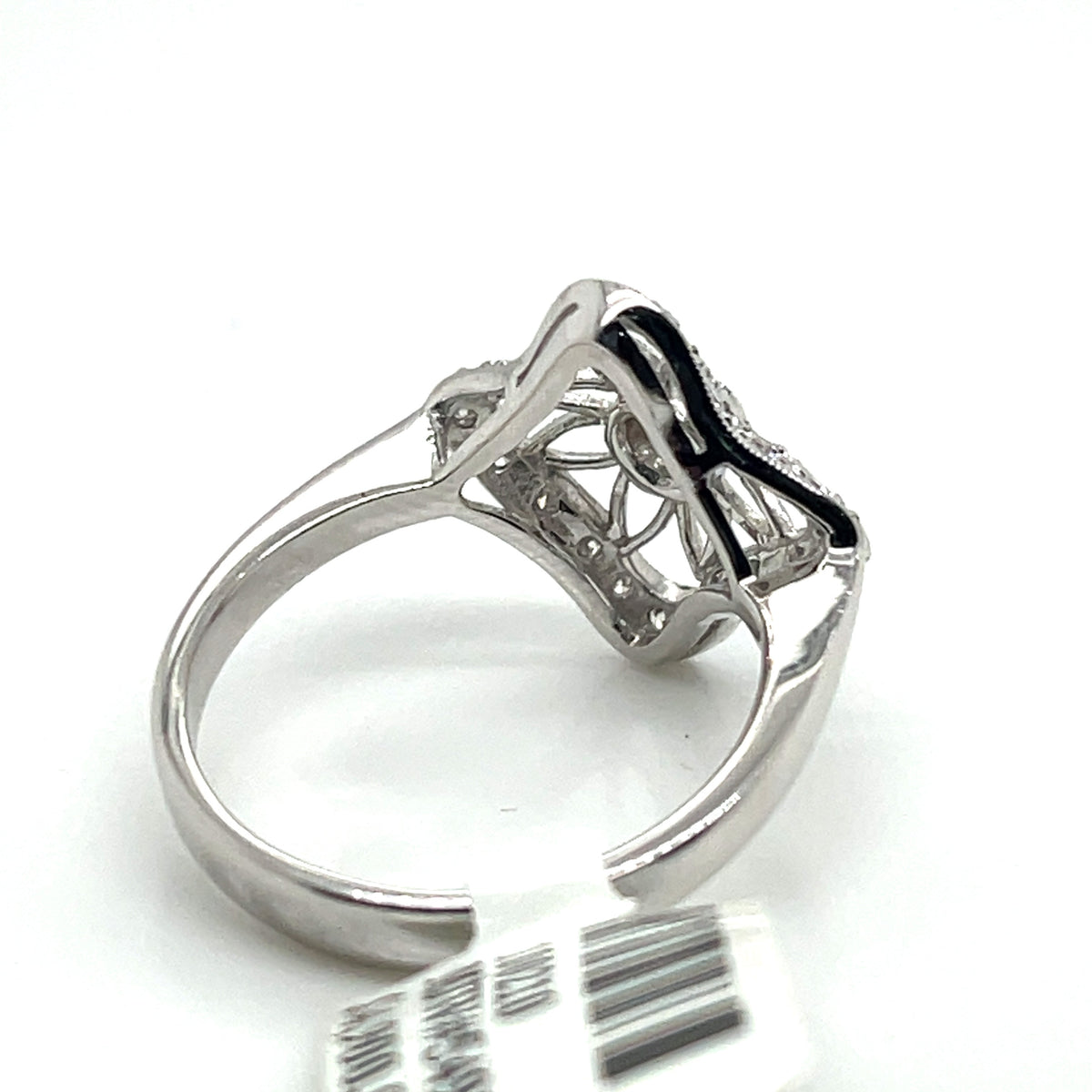 Fancy Ladies 18k White Gold 0.35 CT Diamond Ring  4.3g Size 7.25