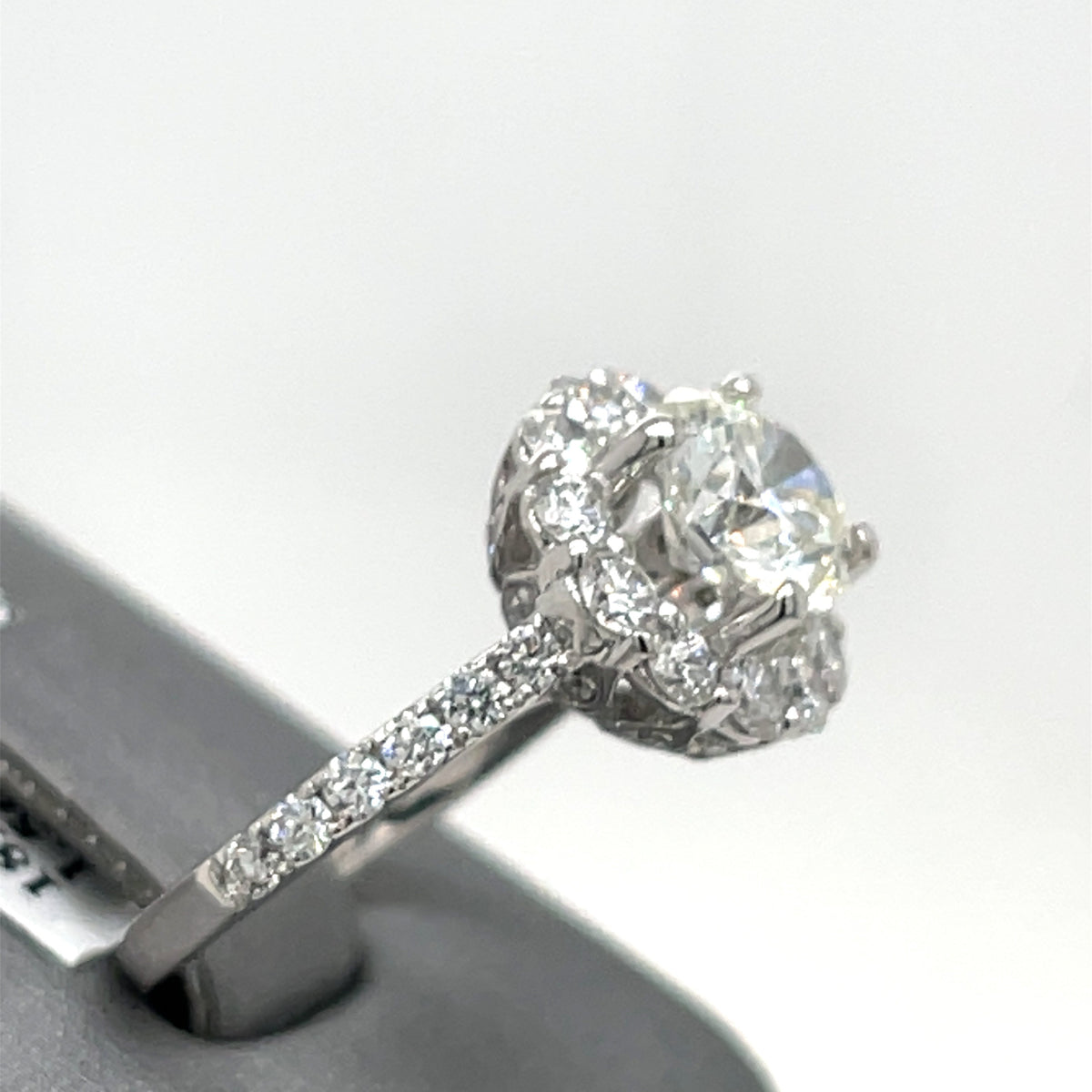 18K White Gold 3.00CT Round Cut Diamond Engagement Ring, Size 4.5, 4.6G