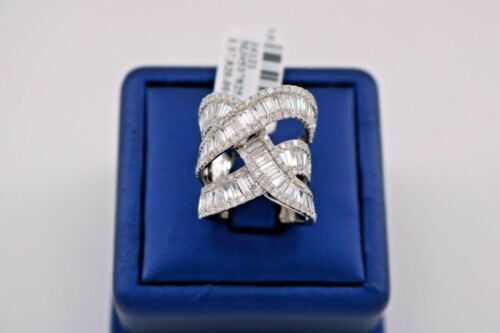 14K White Gold 6.50 CT Baguette & Round Cut Diamond Criss-Cross Ring
