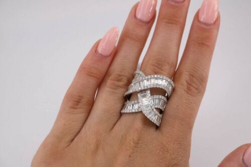 14K White Gold 6.50 CT Baguette & Round Cut Diamond Criss-Cross Ring