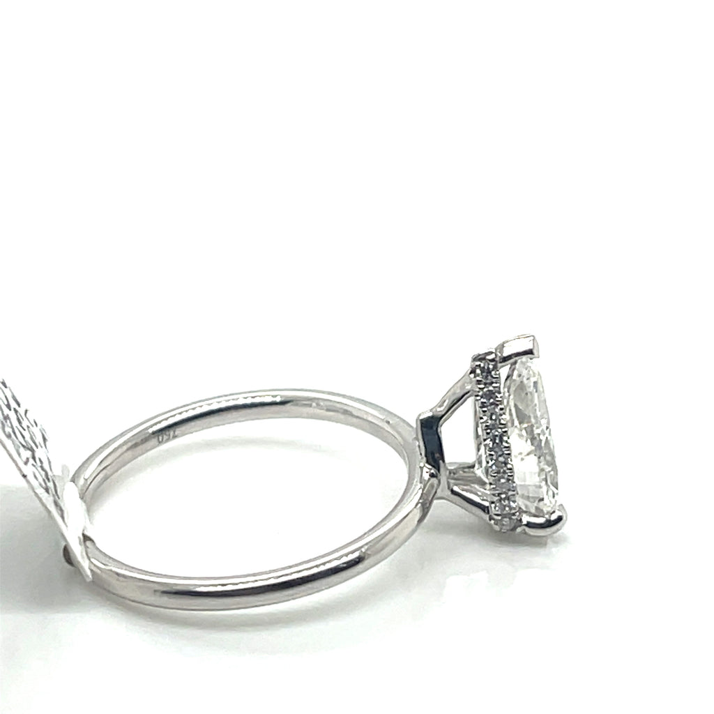 18k White Gold 1.75 CT Pear Shape Diamond Engagement Ring, 2.7gm