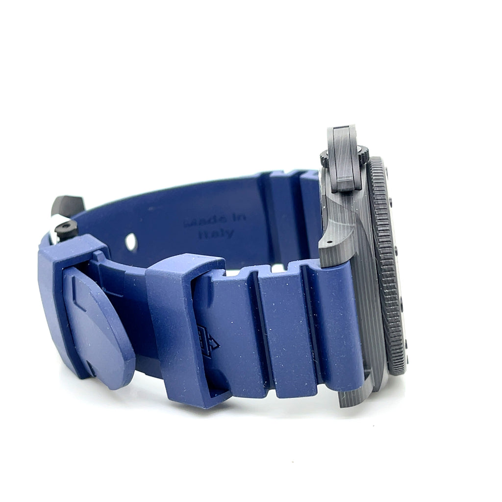 Panerai Submersible QuarantaQuattro Carbotech Blu Abisso, 44mm PAM 01232