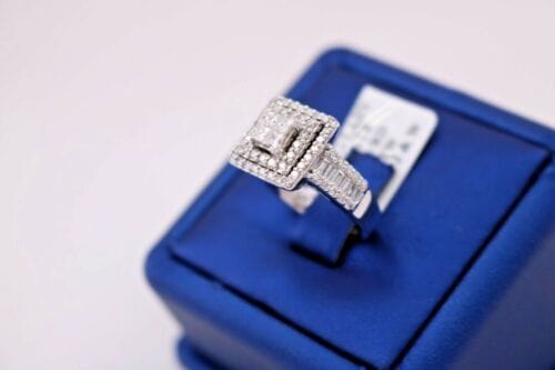 14k White Gold 1.25 CT Diamond Cluster Ladies Ring, 8.1gm, Size 5