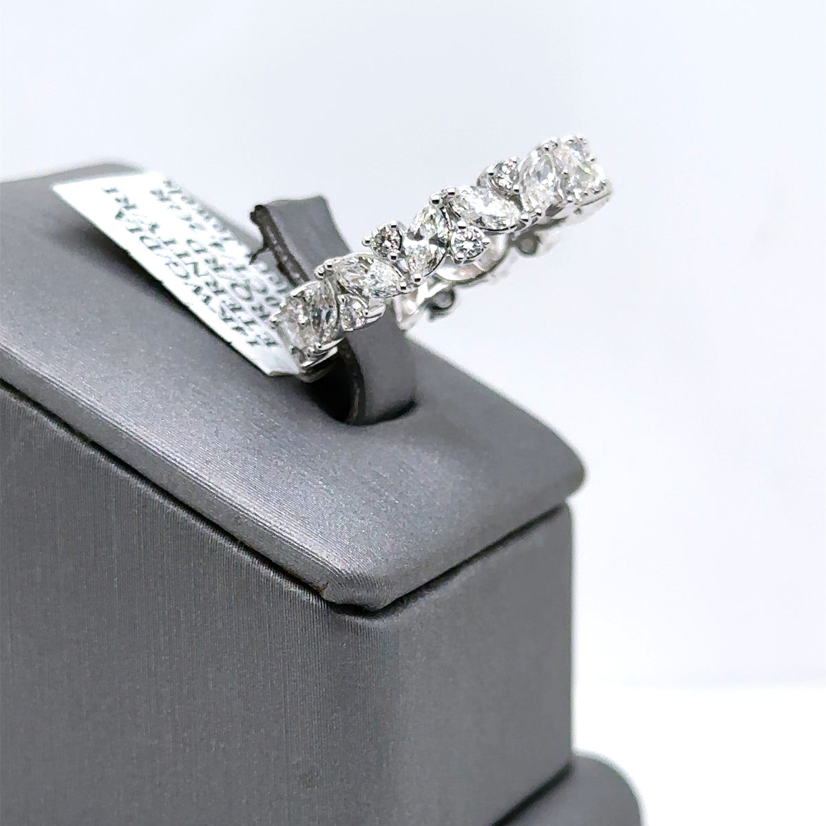 14k White Gold 3.50CT Baguette & Round Diamond Ring, 3.7gm, size 7