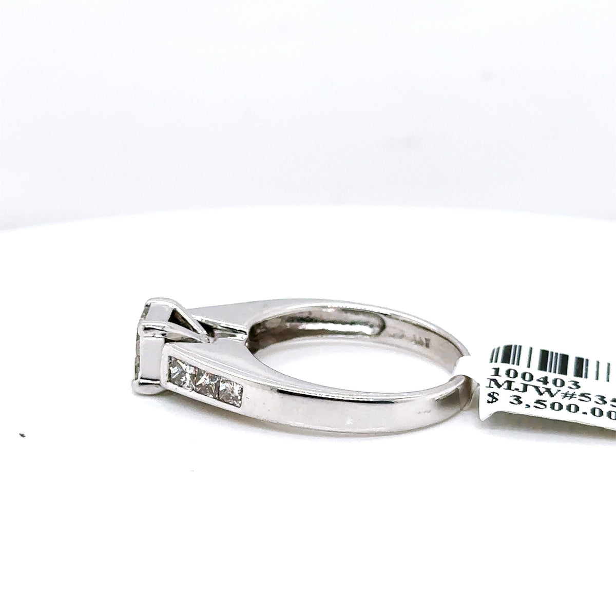 14k White Gold 1.00CT Princess Diamond Engagement Ring 4.4gm Size 7.25