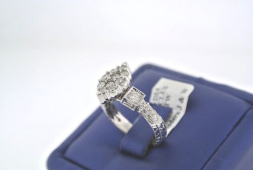 14K WHITE GOLD 1.50CT ROUND/MARQUISE CUT CLUSTER DIAMOND ENGAGEMENT RING