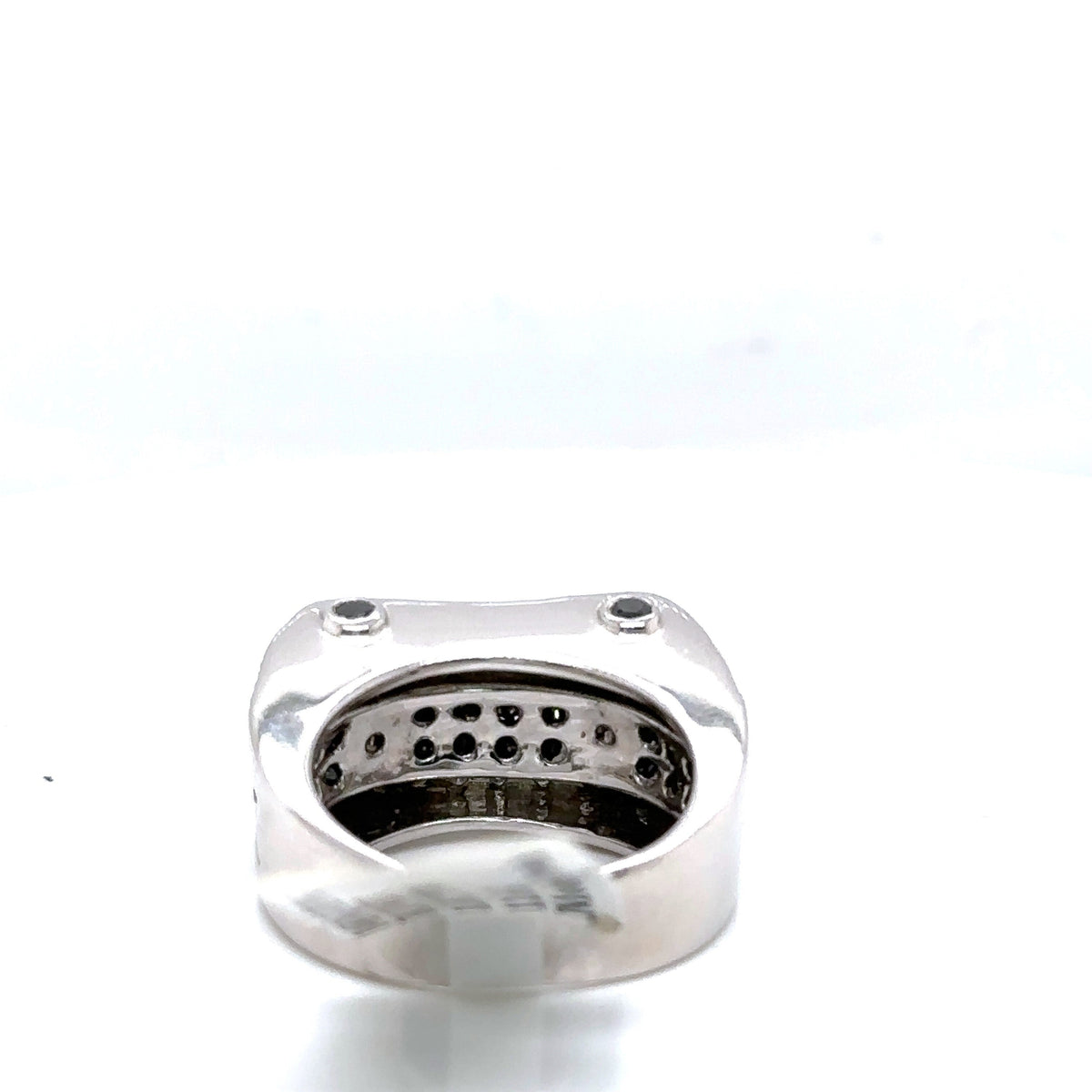14k White Gold 1.00 CT Black & White Diamond Ring, 12.6gm, Size 6.50