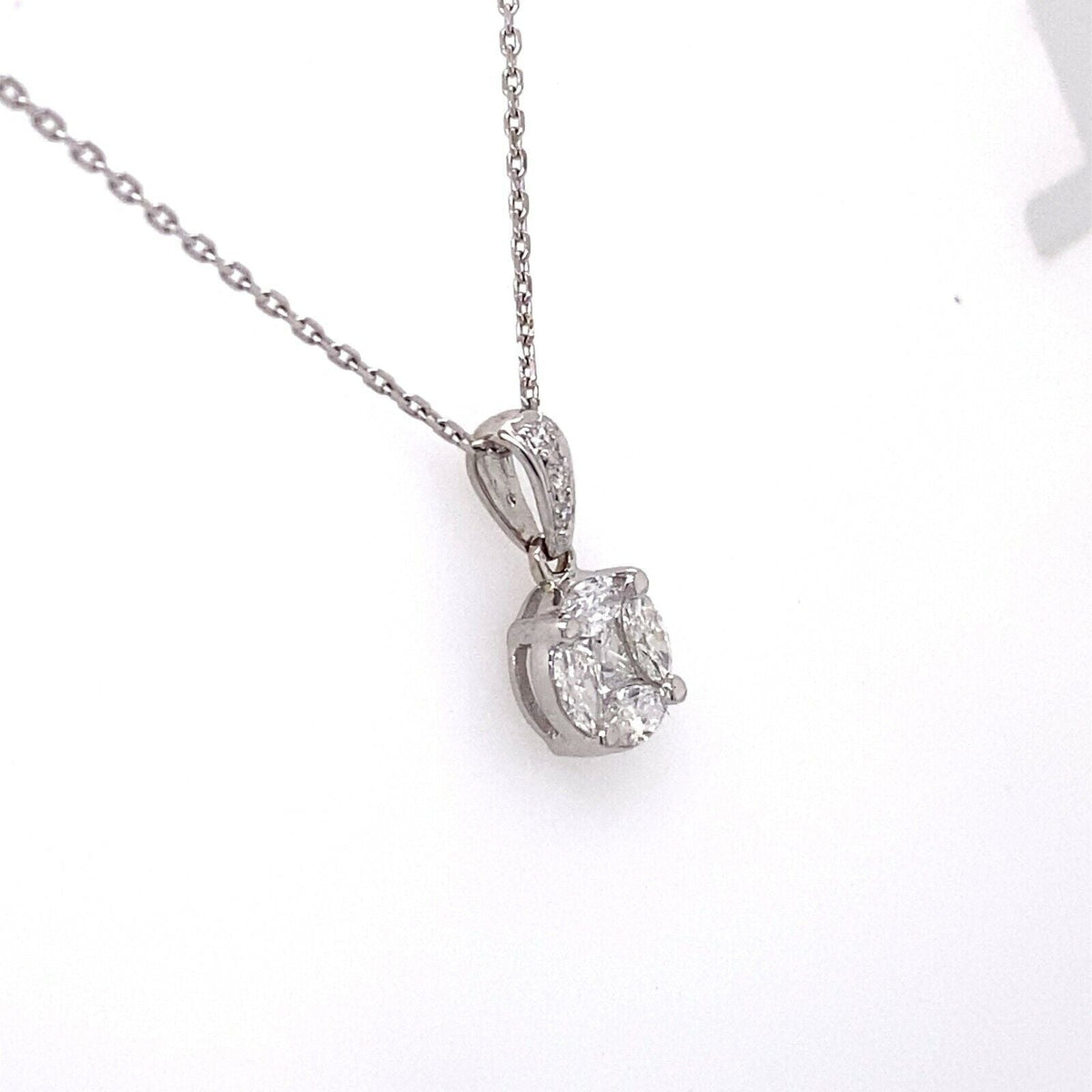 18k White Gold 1.00 CT Diamond Cluster Pendant, 2.4g, 16"