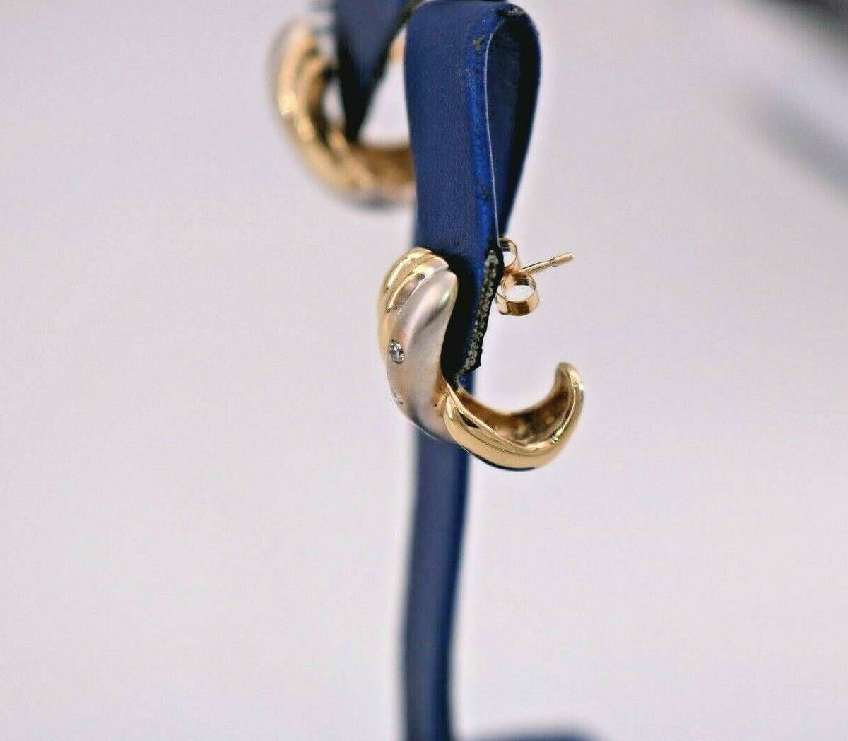 14k Two Tone Gold 0.25 CT Diamond Ladies Earrings, 7.4gm