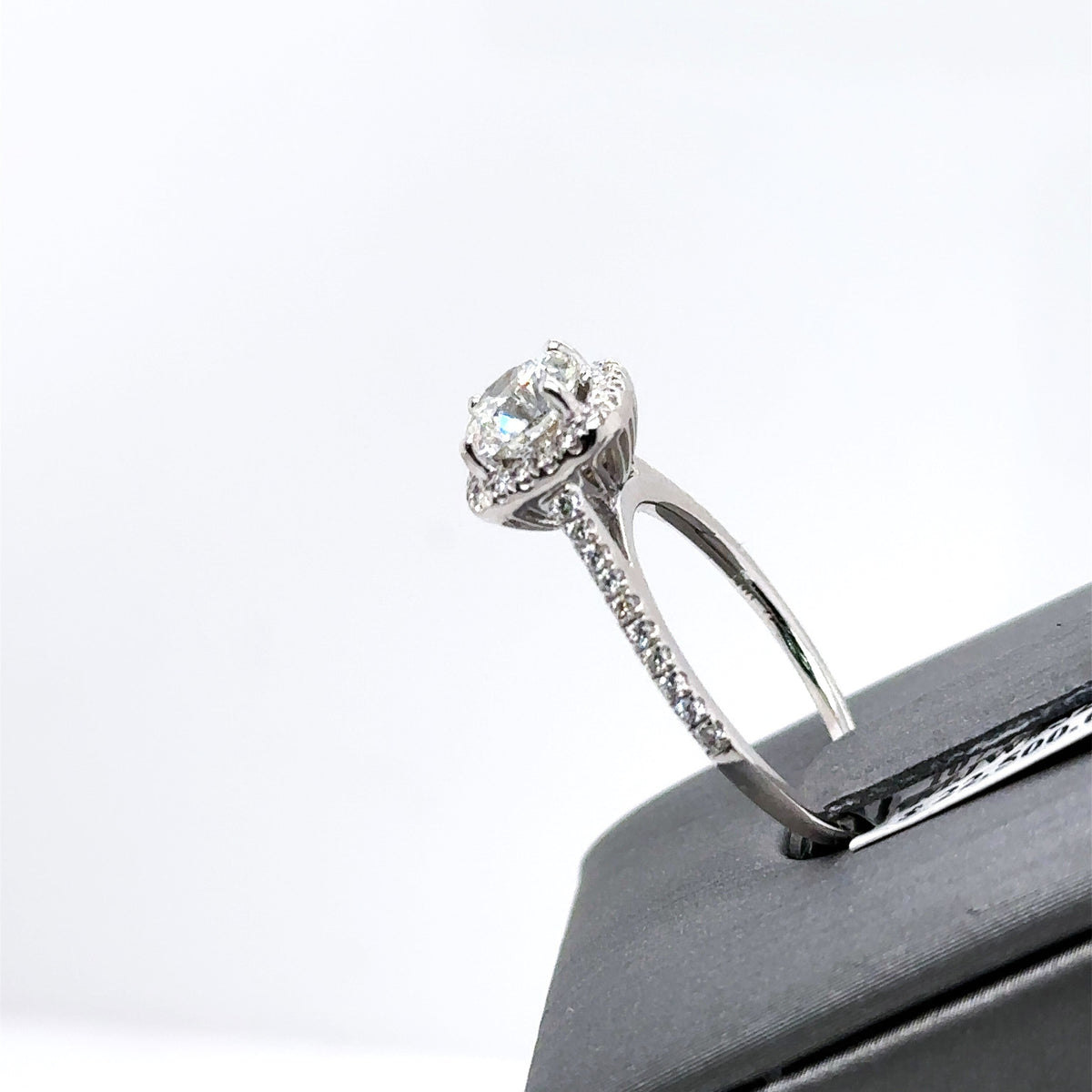 14k White Gold 1.50CT Round Diamond Engagement Ring, Size 5.25, 2.7G, S107442
