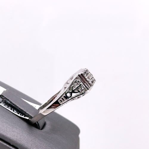 10k White Gold 0.25 Diamond Cluster Engagement Ring, 2.9g, Size 7.75, S105646