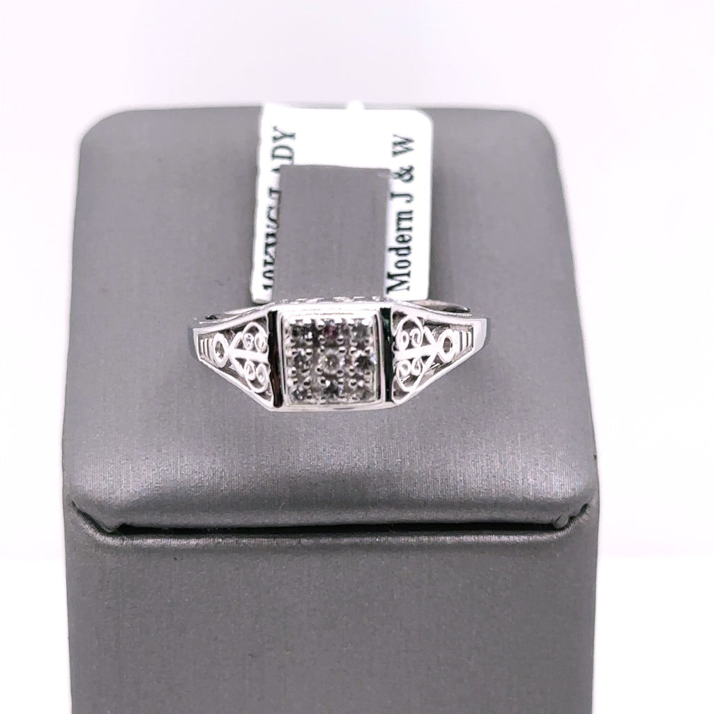 10k White Gold 0.25 Diamond Cluster Engagement Ring, 2.9g, Size 7.75, S105646