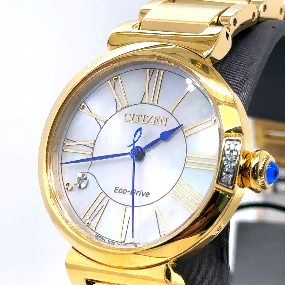 Citizen L Mae Ladies 29.5MM Stainless Steel, EM1060-52N
