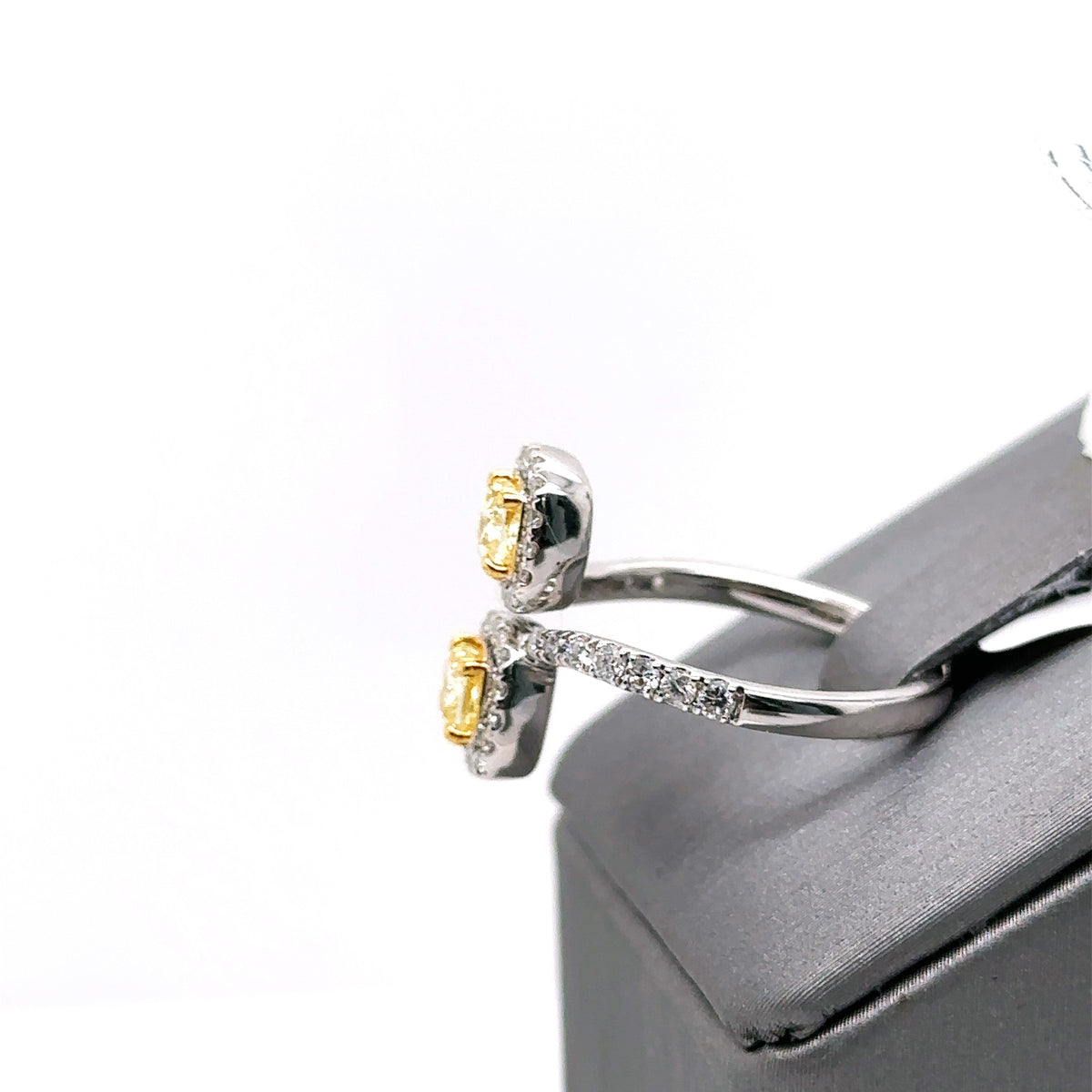 14k White Gold 1.50 CT Diamond Ladies Ring, 3.9g, Size 7.25, S107470