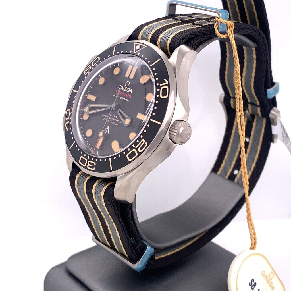 Omega Seamaster Diver 300M Co-Axil Master Chronometer 42mm - 210.92.42.20.01.001
