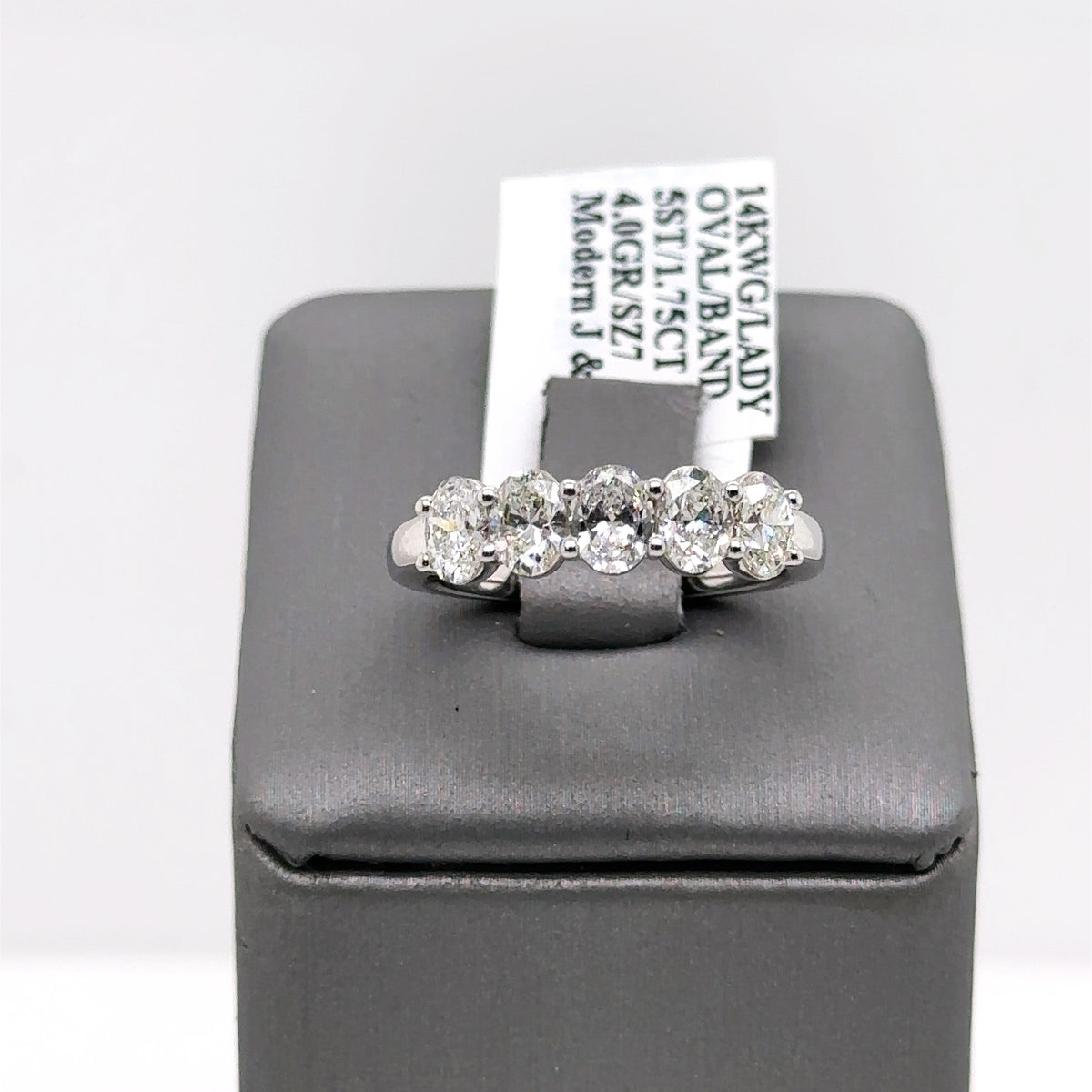 14k White Gold 1.75CT Oval Cut Diamond Ladies Band, 4.0g, Size 7, S107620