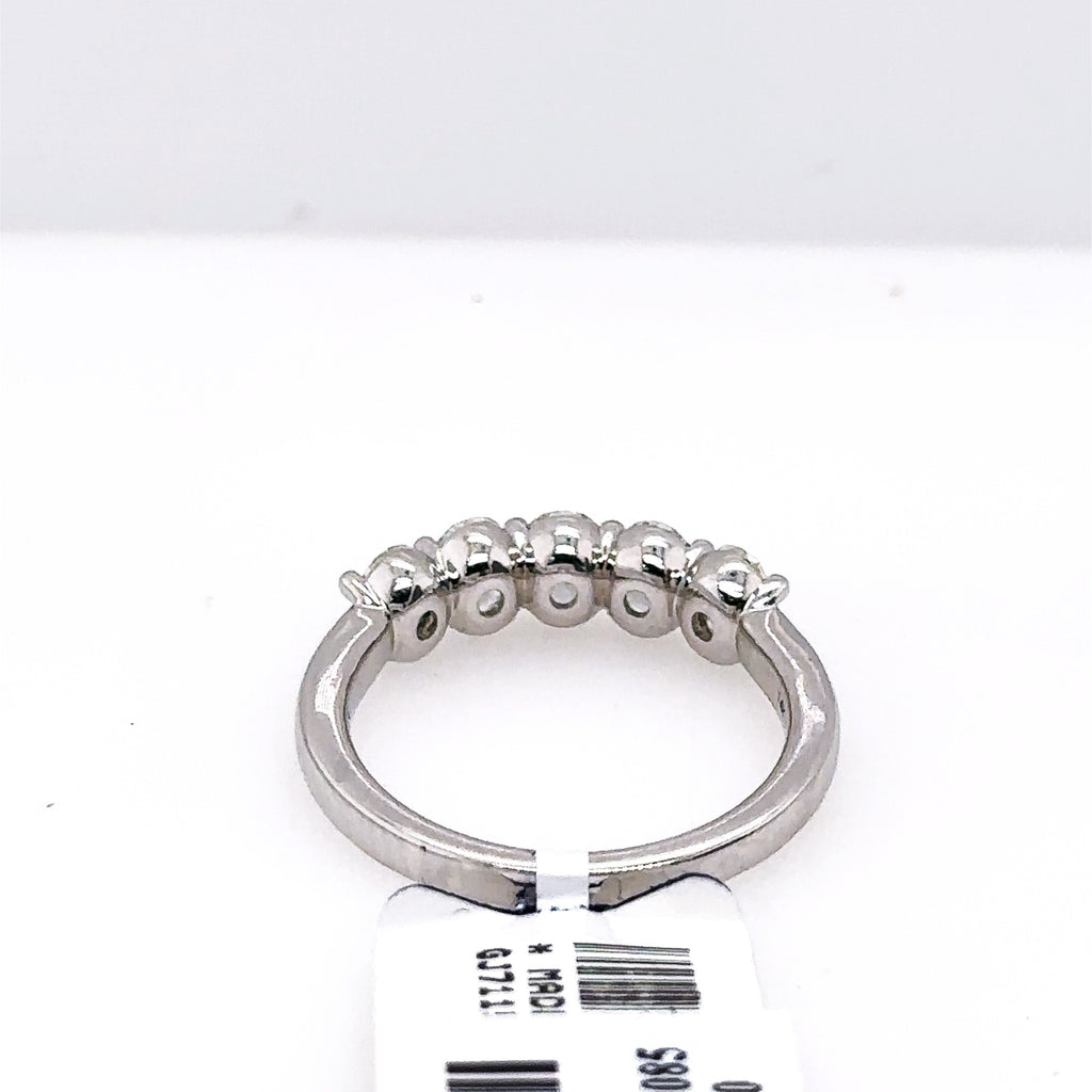 14k White Gold 1.50CT Oval Cut Diamond Ladies Band, 4.0g, Size 7, S107621
