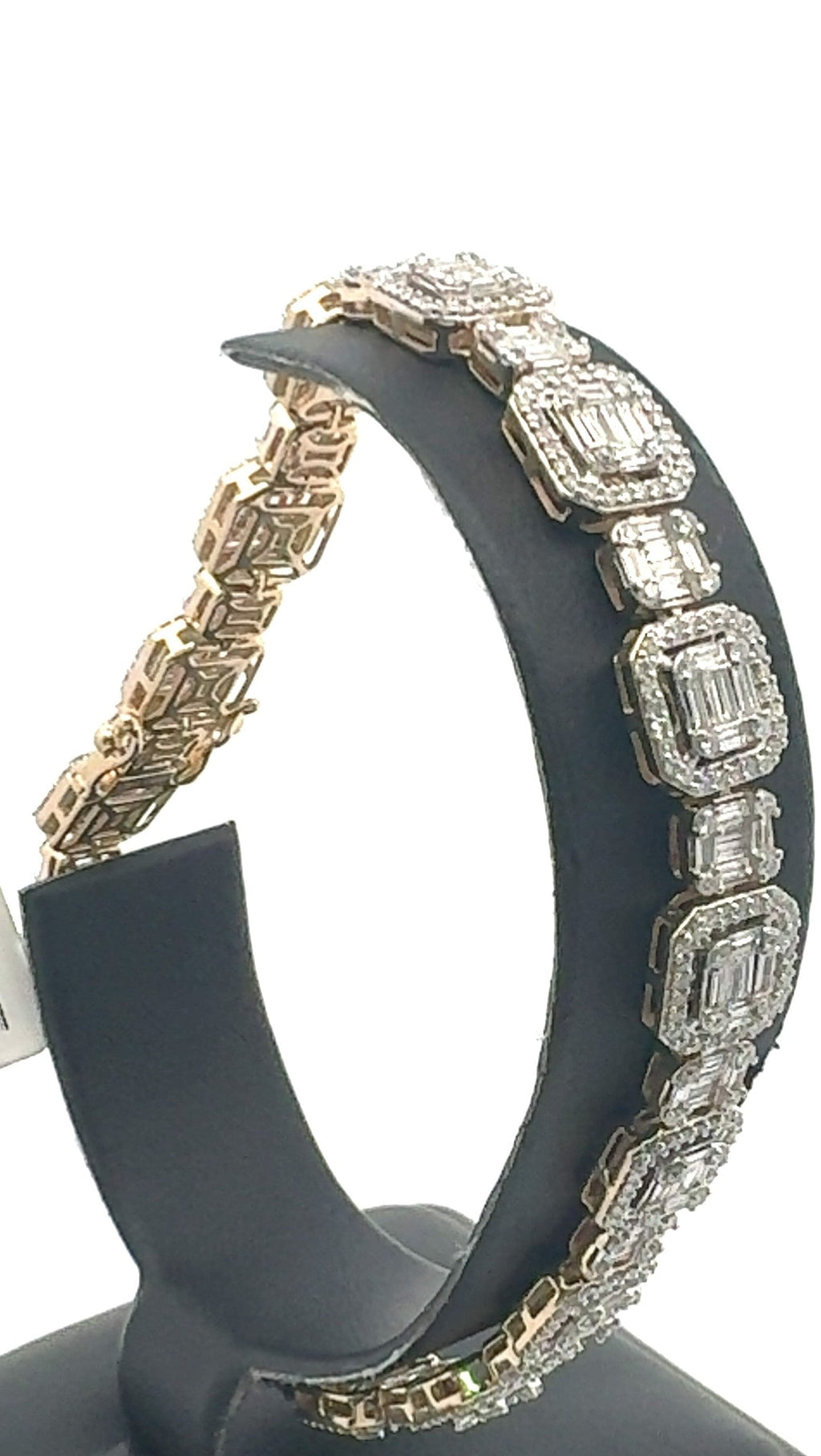 14k Yellow Gold 5.75 TCW Baguette Diamond Tennis Bracelet, 19.7GM, 8", S108121