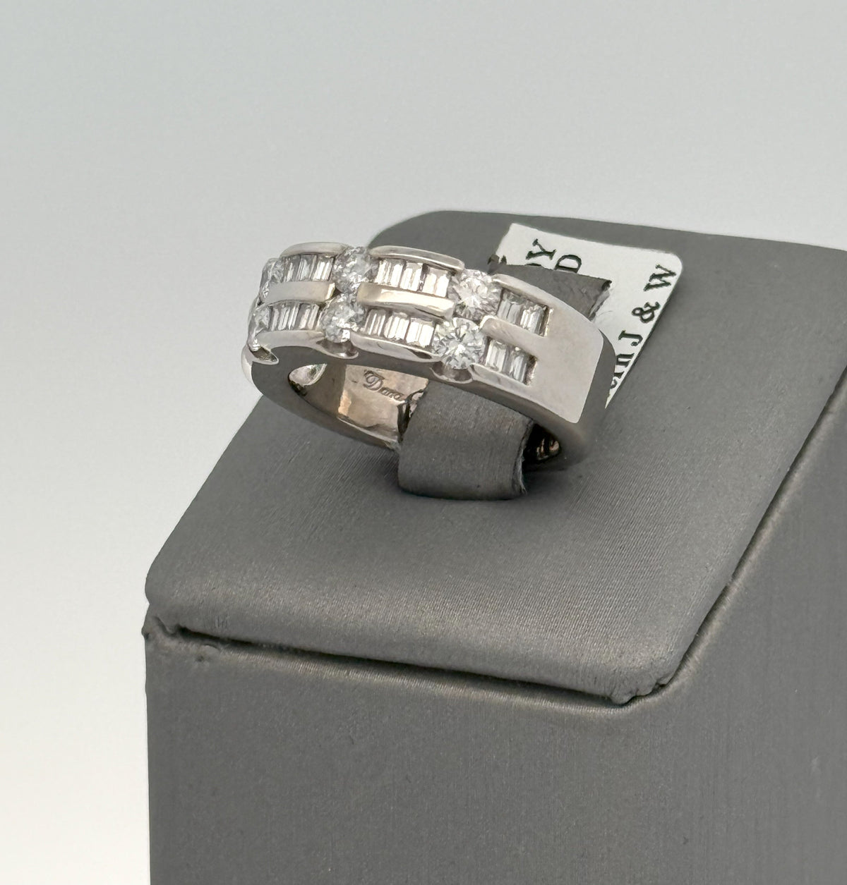 14k White Gold 1.00CT Ladies Diamond Ring, 9.4gm, Size 6, S108308