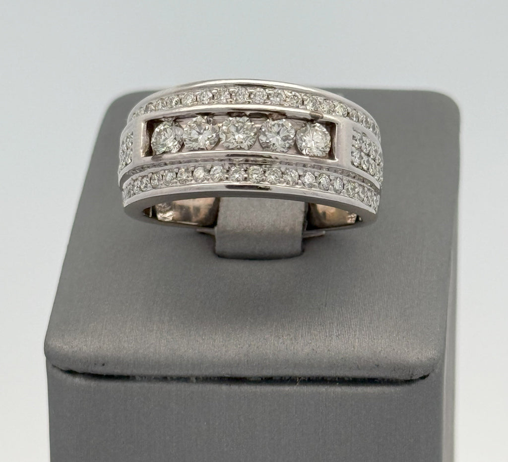 14k White Gold 1.75 CT Diamond Men's Band, 8.8gm, Size 9.5, S108306