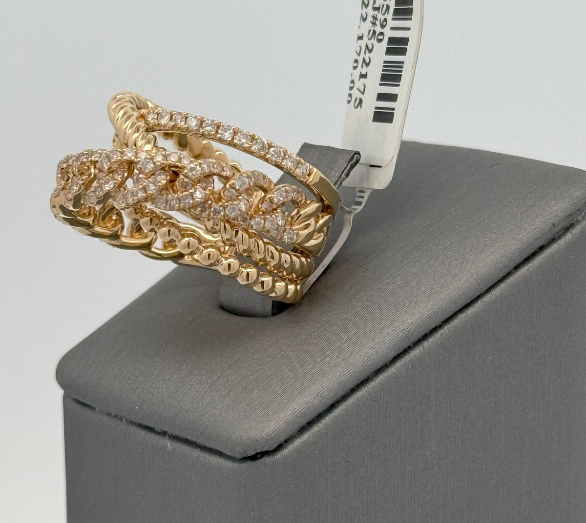 18k Yellow Gold Ladies 1.25 CT Diamond Fancy Ring, 11.6gm, Size 6.25 S16590