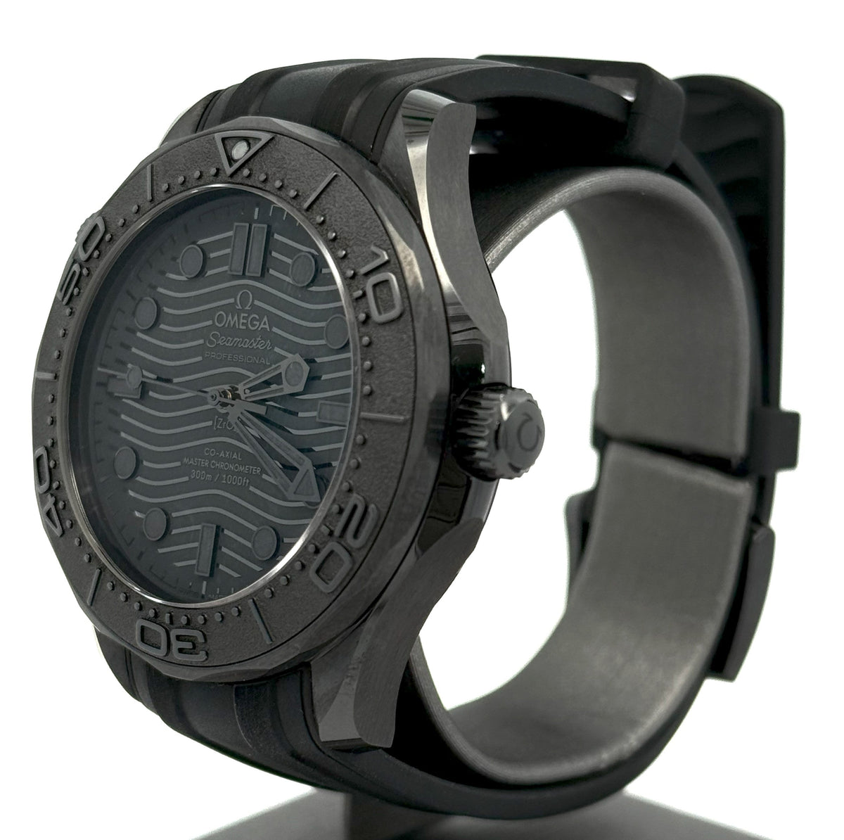 Omega Men's Seamaster Diver Black Black 300M 43.5mm - 210.92.44.20.01.003