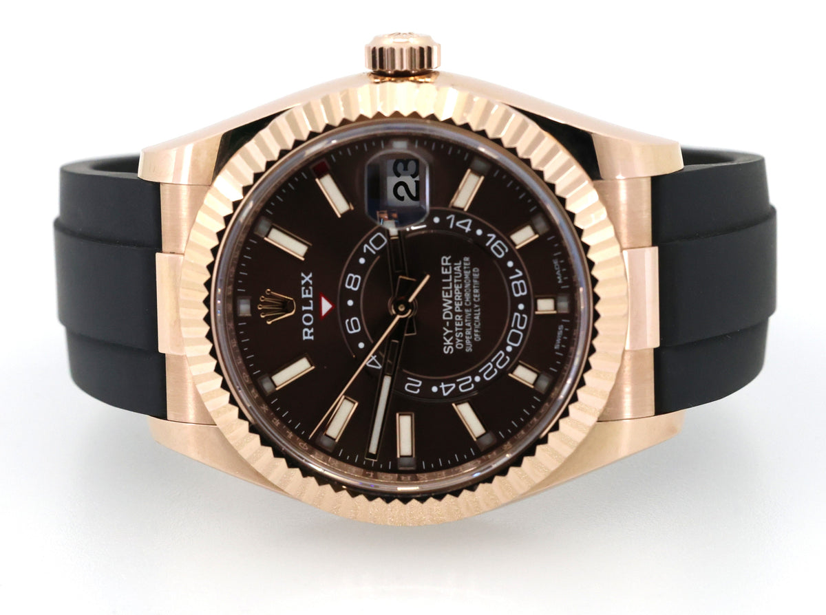 Pre-owned Rolex 326235 Sky-Dweller - 42mm Everose Gold (Pre-owned)