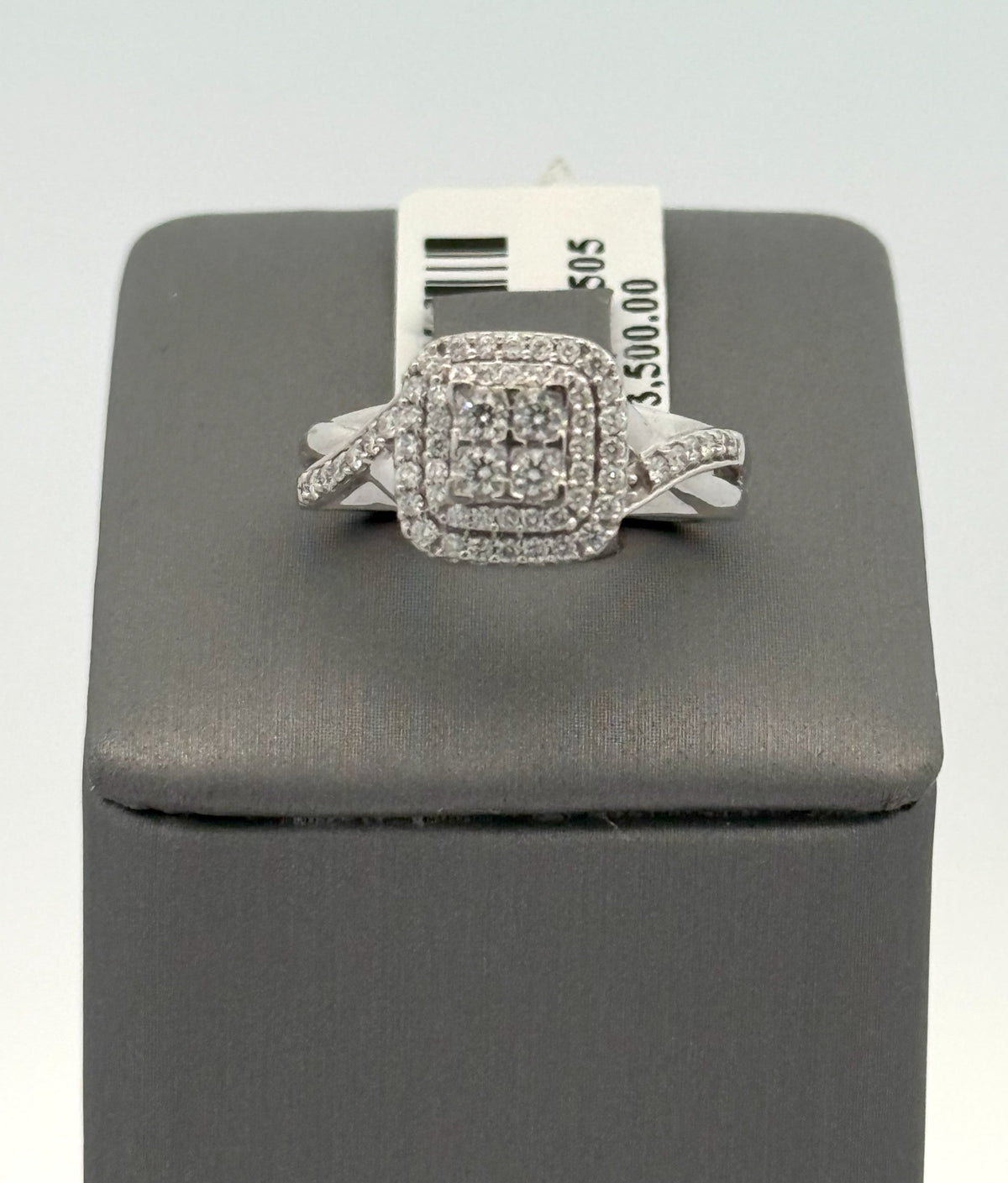 10k White Gold 0.50 CT Diamond Cluster Ring, 3.8g, Size 4.75, S08430