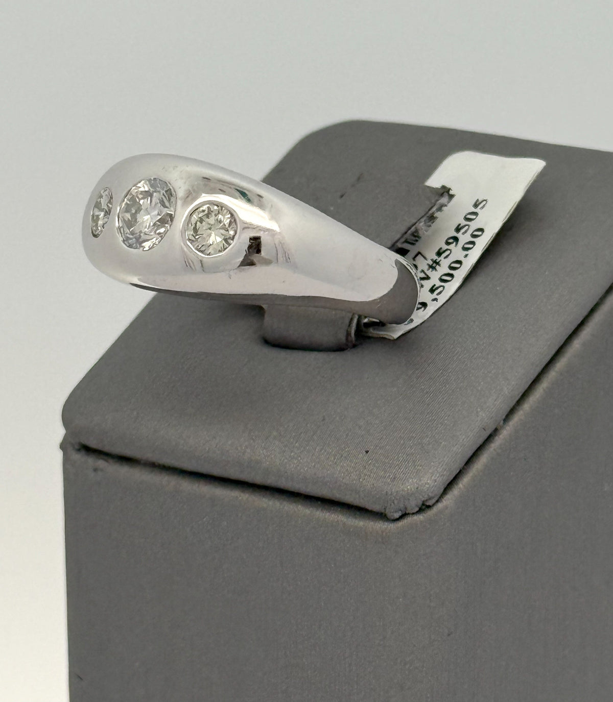 14k White Gold 1.00 CT Diamond Men's Band, 12.7gm, Size 10, S106597