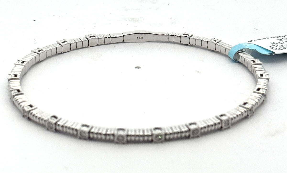 14k White Gold 0.75 CT Diamond Bangle Bracelet, 10.3gm, S16620