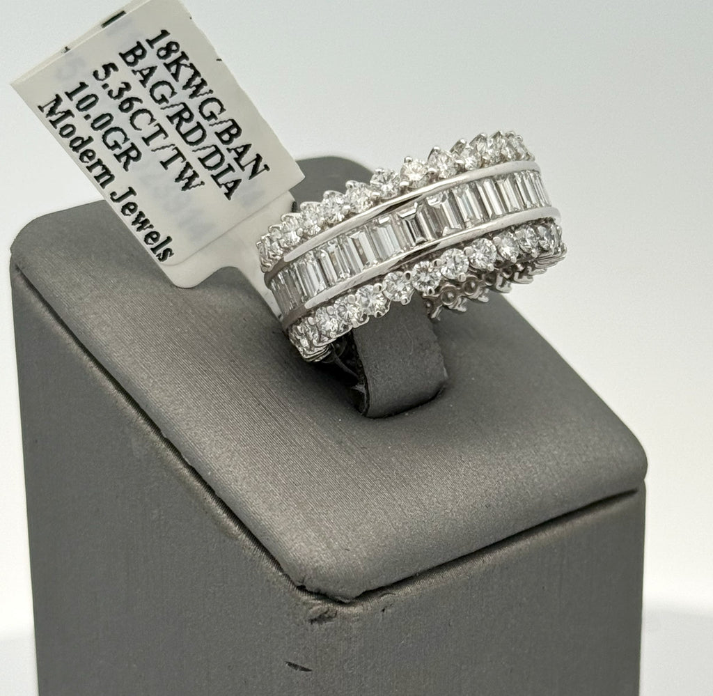 18k White Gold 5.36CT Baguette & Round Diamond Ring, 10gm, size 6 , S16622